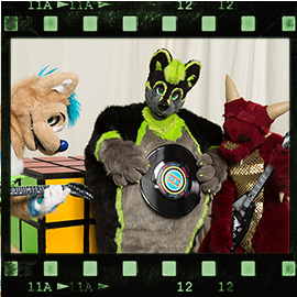 Eurofurence 2016 fursuit photoshoot. Preview picture of Saphiros, Greeny, Luuwaku