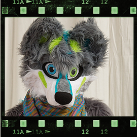 Eurofurence 2016 fursuit photoshoot. Preview picture of Keizu