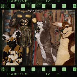 Eurofurence 2017 fursuit photoshoot. Preview picture of Draconigen, Luno Wroo, Remulo