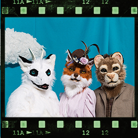 Eurofurence 2018 fursuit photoshoot. Preview picture of Fipsie Autumn, Furan Ircas, Sno