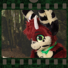 Eurofurence 2023 fursuit photoshoot. Preview picture of Naki