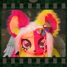 Eurofurence 2023 fursuit photoshoot. Preview picture of Lalufa Chan