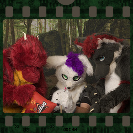 Eurofurence 2023 fursuit photoshoot. Preview picture of Aldrich, Askarion, Bleachie