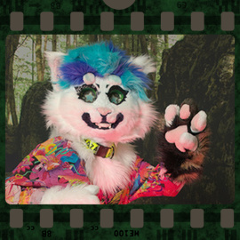 Eurofurence 2023 fursuit photoshoot. Preview picture of Frankie